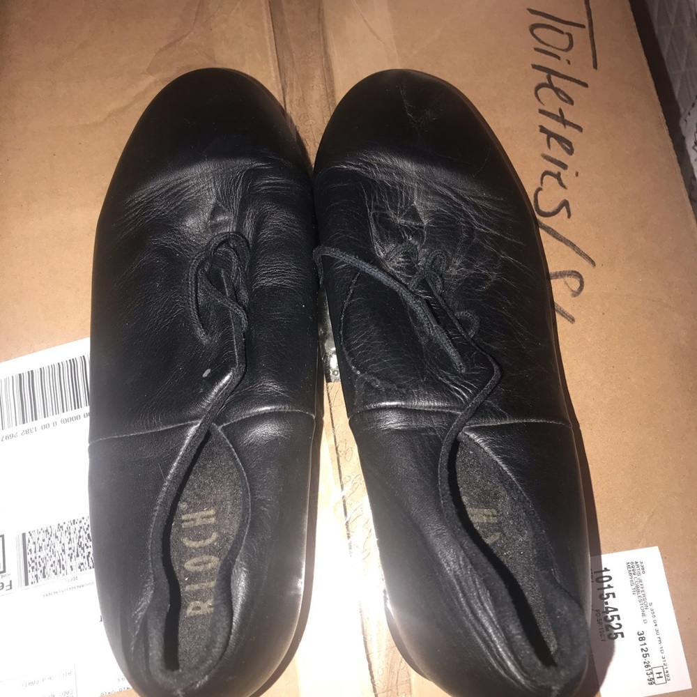 Bloch tap shoes size 10